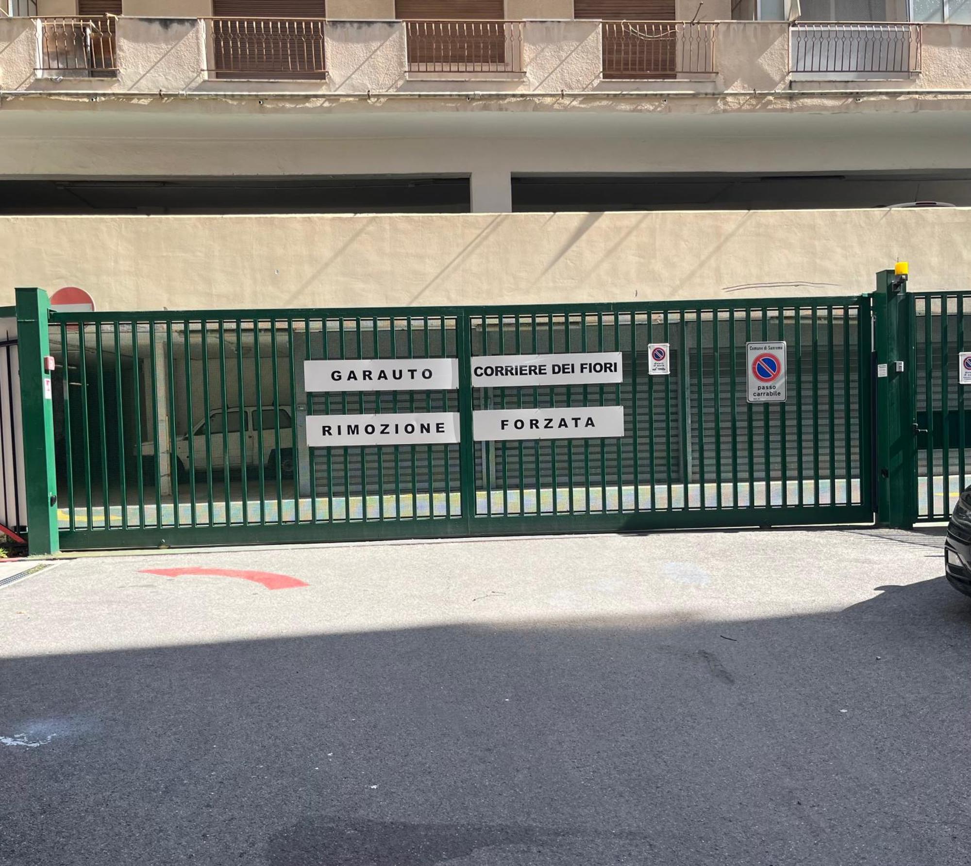Ferienwohnung Casa Carina Centro Citta Con Garage Privato Sanremo Exterior foto